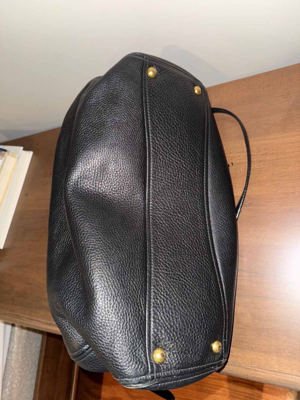Miu Miu Black Pebbled Leather Top-Handle Shoulder Bag
Comes with dust bag - Picture 6 of 7